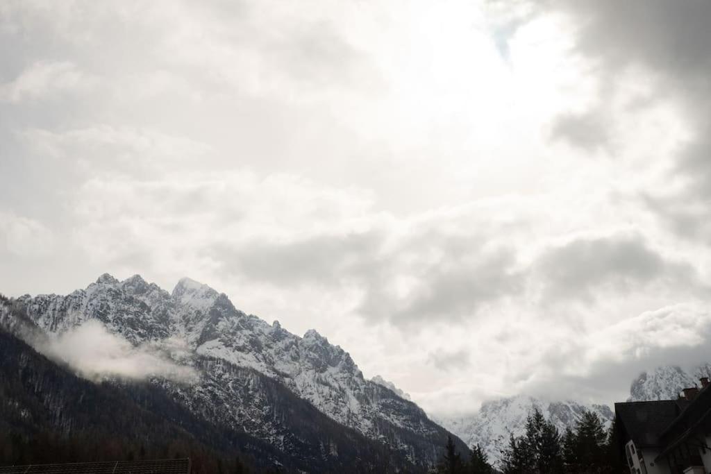 Ski Hut Smucka Kranjska Gora Exterior foto